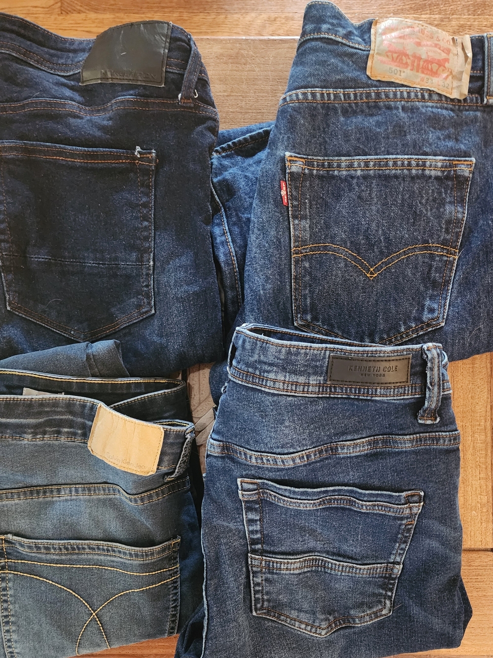 Lot Of 4 Mens Jeans Size 34 X 32 Levis, Kenneth Cole Nickel & Iron Calvin Klein